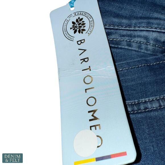 Bartolomeo Premium Colombian Flare Jeans Blue Wash Stretch Denim Women’s NEW - Picture 9 of 11
